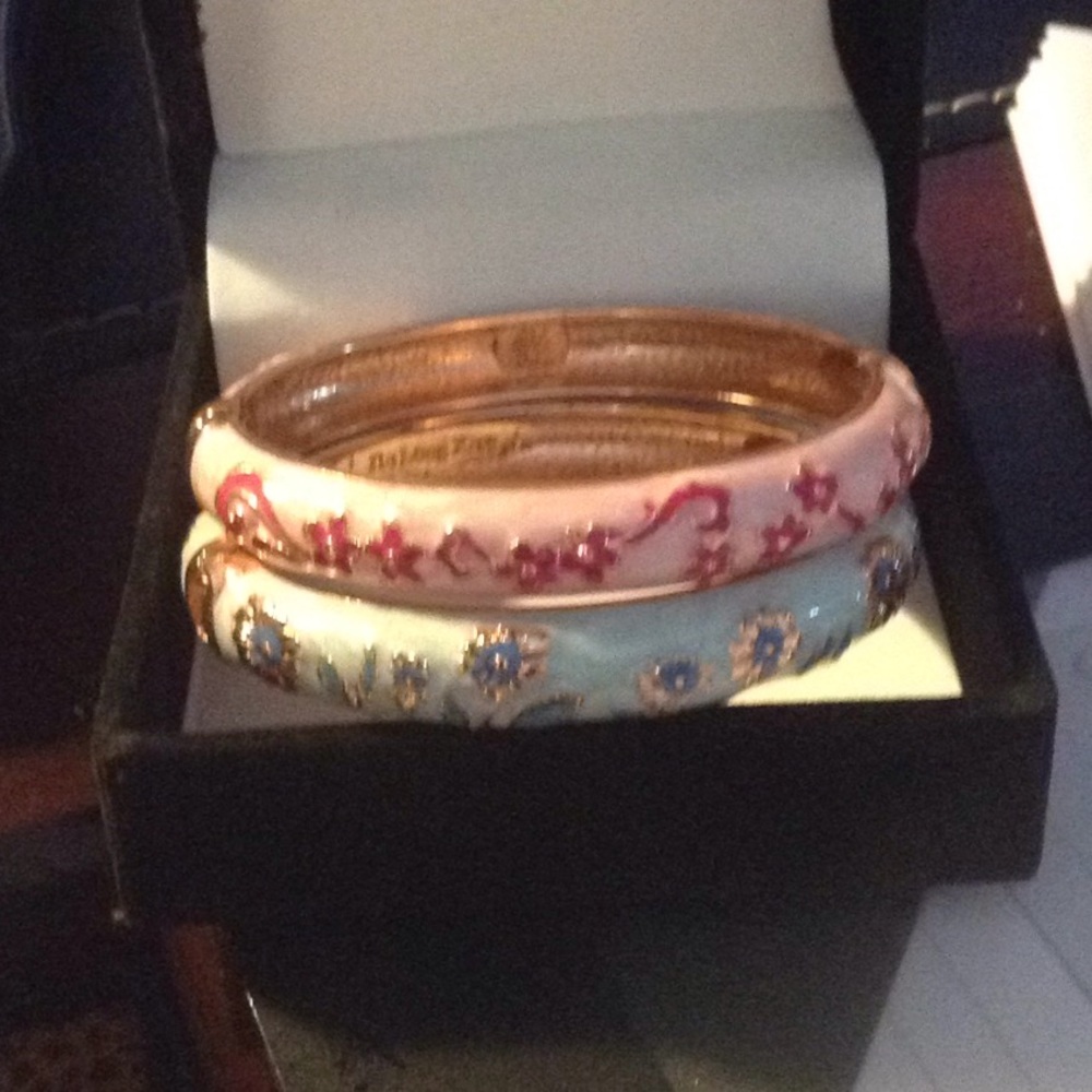 Cute bangles